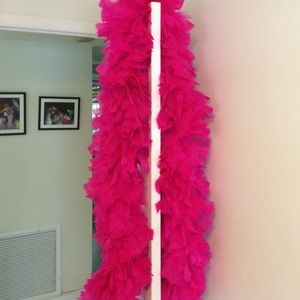 7 foot pink feather boa