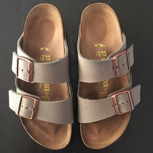Birkenstock Arizona. Size 37 | US 6