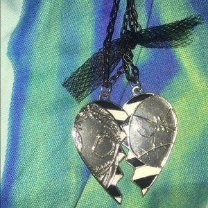 Nightmare before Christmas 2 chain