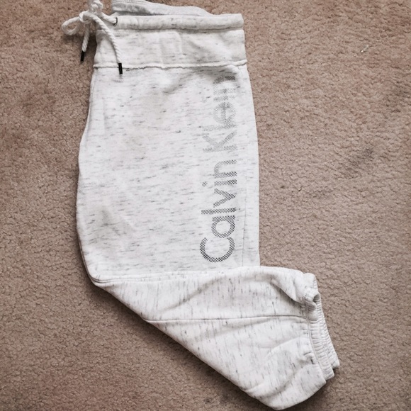 LAST DAY Calvin Klein Heathered Grey and White