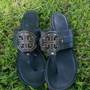 Tory Burch Flip Flops!!