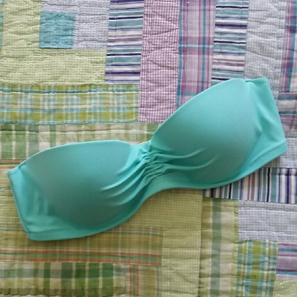32C Victorias Secret Flirt Bandeau