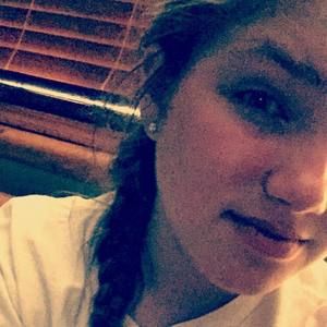 Meet your Posher, Abbie