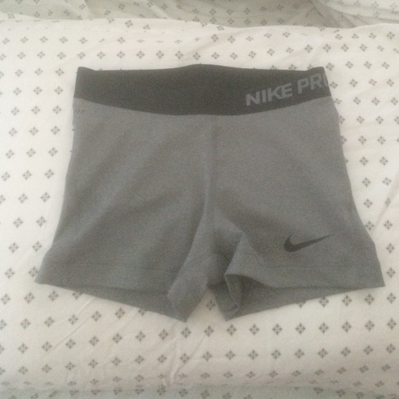 Nike spandex