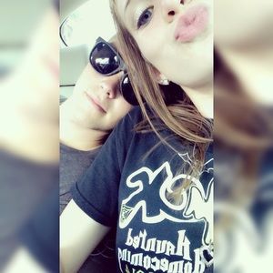 Meet your Posher, Katelyn