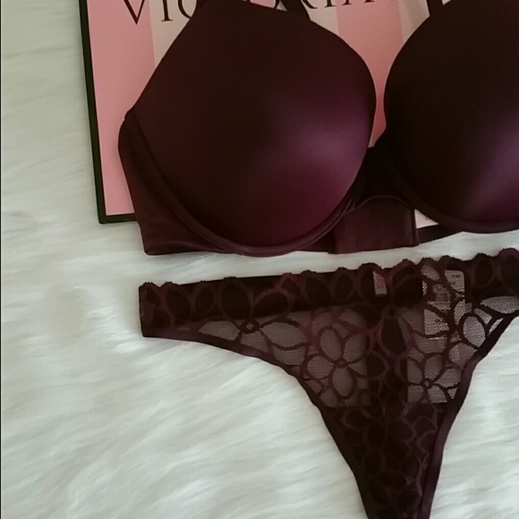 NWT PINK VICTORIA SECRET PUSH UP BRA 36D & THONG. - Picture 2 of 3