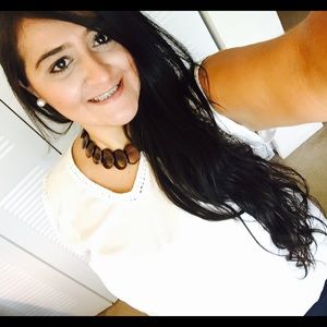 Meet your Posher, Maria juliana