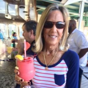 Meet your Posher, Deanne