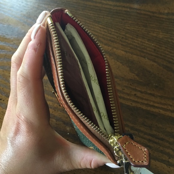 Rooney and bourke wristlet - Picture 4 of 4