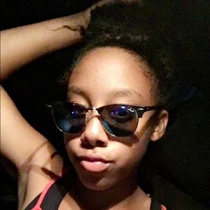 Meet your Posher, Tyonna