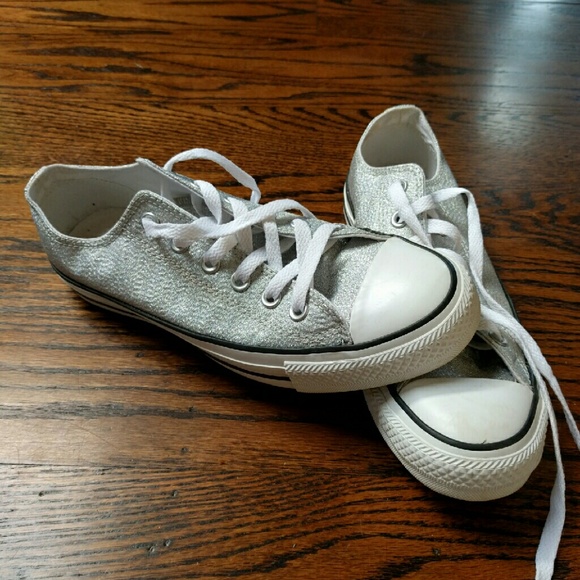 Silver Converse lo-tops