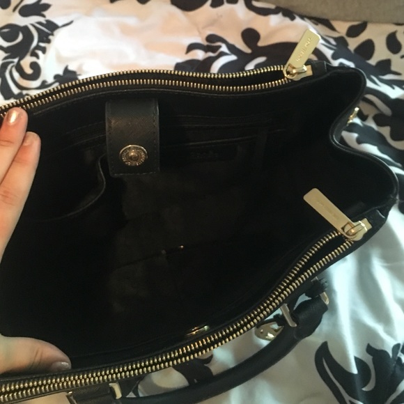 Michael Kors Medium Saffiano Leather Satchel Black - Picture 2 of 4