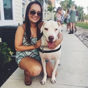 Meet your Posher, Danielle