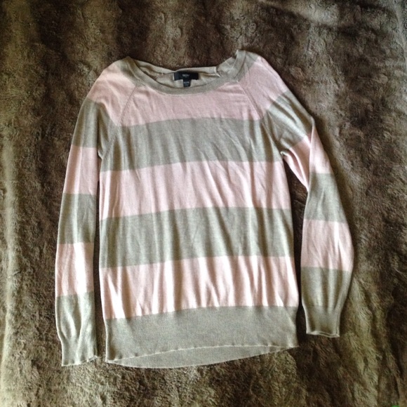 Pink and gray sweater