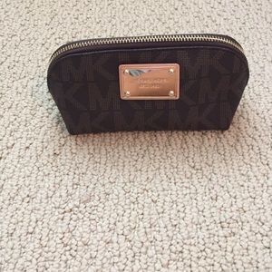 Toiletry bag