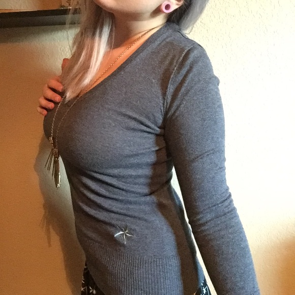 Tight Gray long sleeve Top - Picture 2 of 2