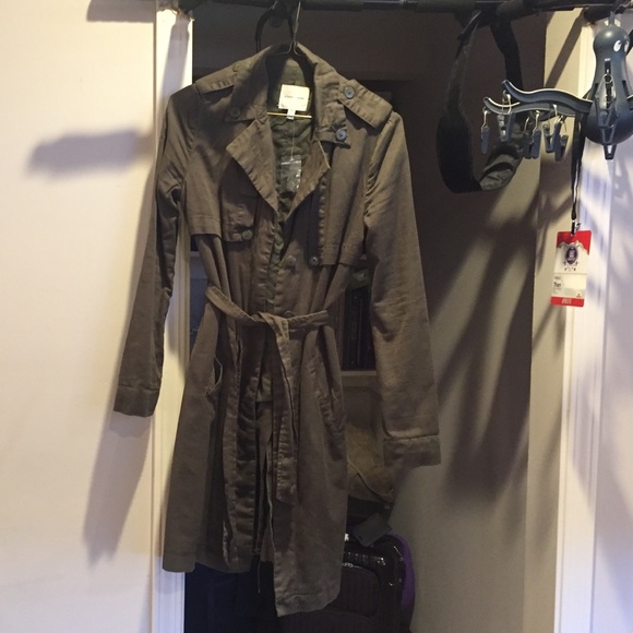 Silence + Noise Army Hourglass Trench
