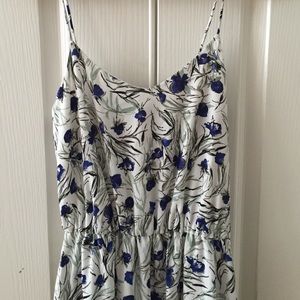 Zara floral dress size XS.