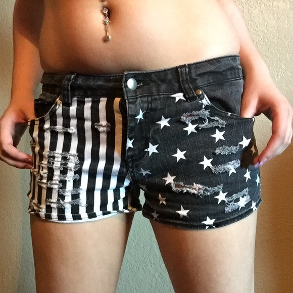 Half & Half American Flag Distressed Shorts - Picture 2 of 2