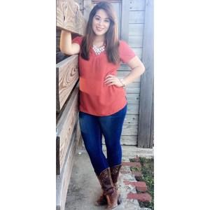 Meet your Posher, Elida