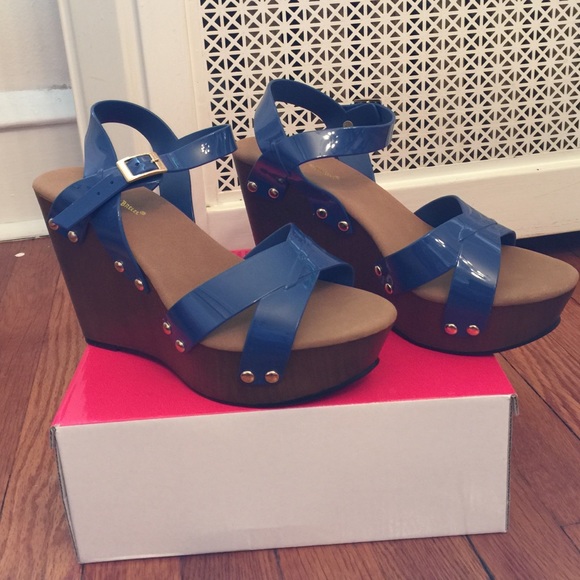 🚨SOLD🚨 - Picture 3 of 4