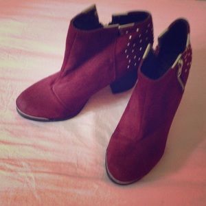 Studded low cut heel boot