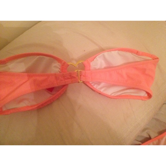 It's a super cute Victoria secret swim suit! - Picture 4 of 4