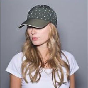 Lululemon hat