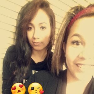 Meet your Posher, Monique