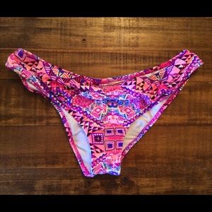 Victoria's Secret cheeky bikini bottom; size small