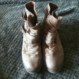 Bass Heritage Moto Boots