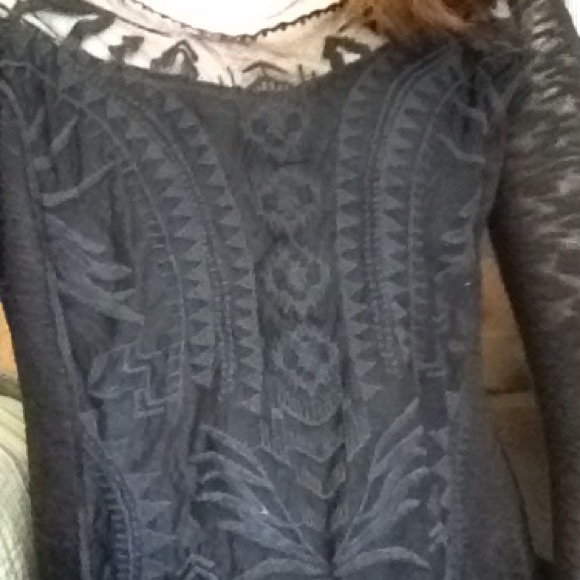 Black lace long sleeved top