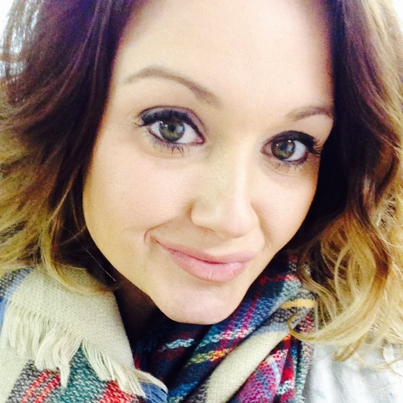 Meet your Posher, Jessie - Picture 1 of 1