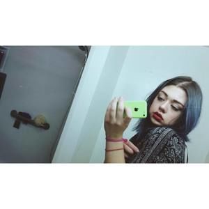 Meet your Posher, Hailey