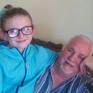 Meet your Posher, Mia