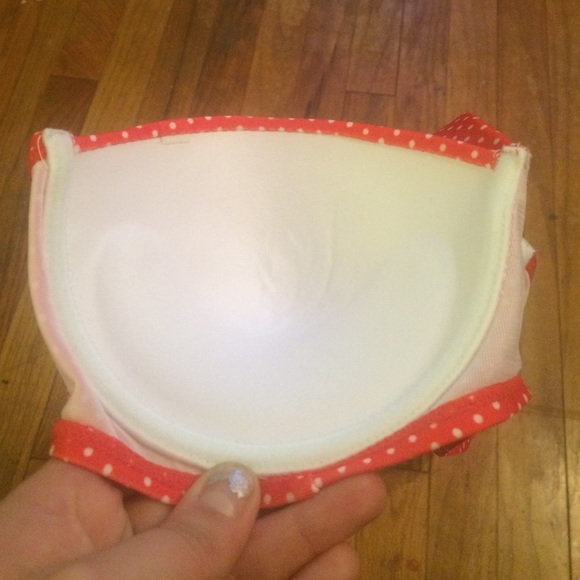 -SOLD-Brand new pinup polka dot swimsuit - Picture 2 of 4