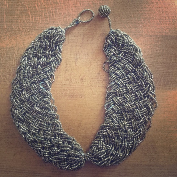 gold lapel collar