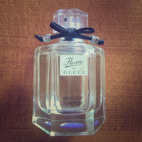 flora by gucci