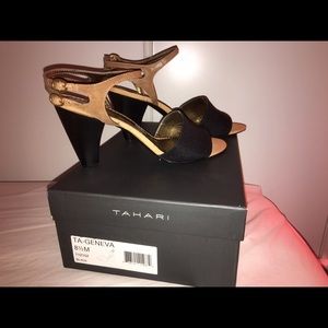 TAHARI 8.5 heel
