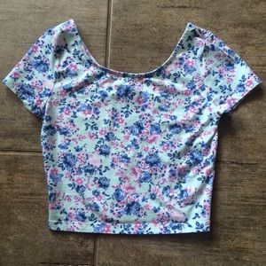 H&M floral crop top