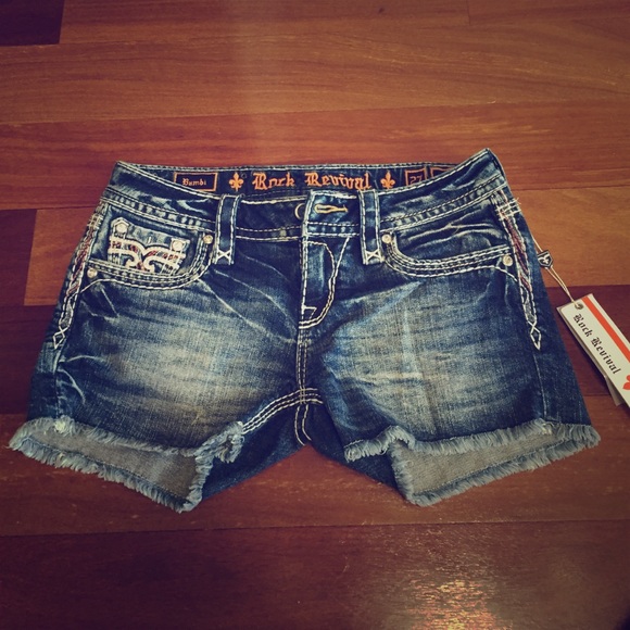 SOLD❗️Rock Revival Shorts