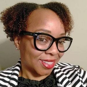 Meet your Posher, Stacy