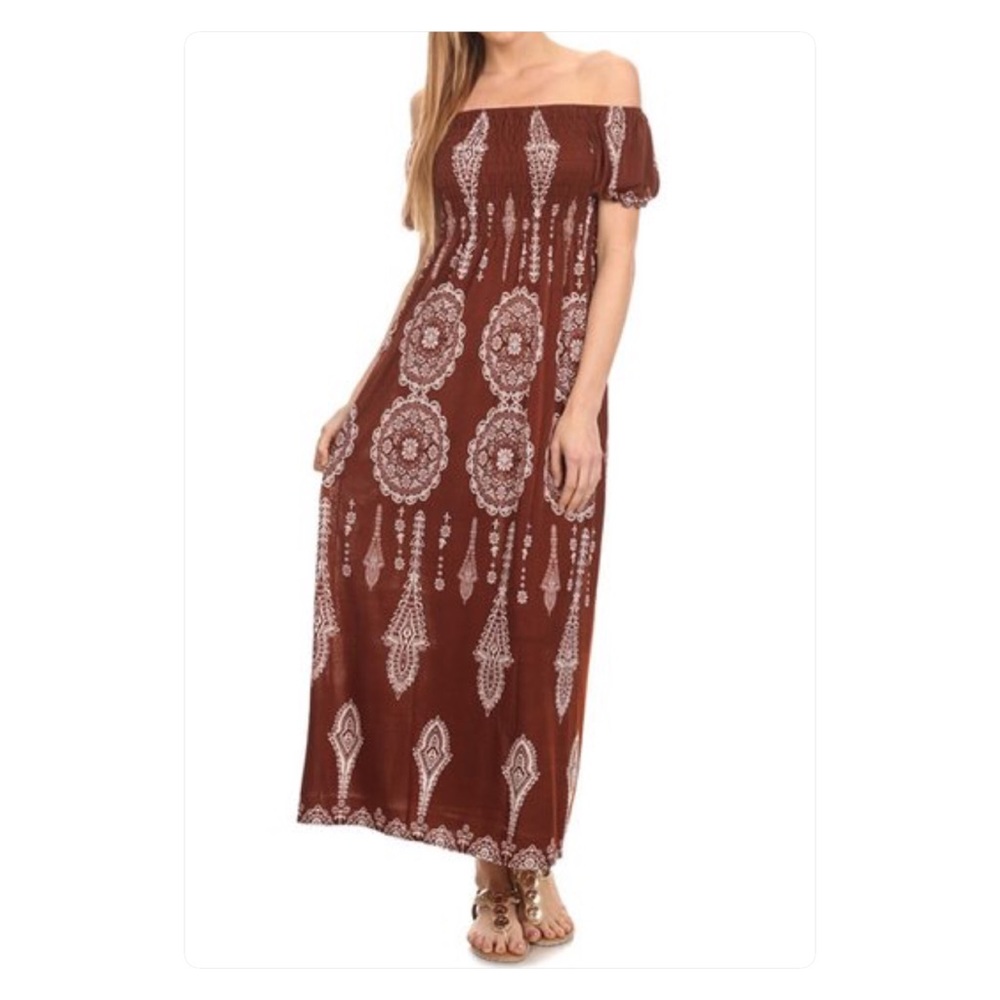 💟Stylish On/Off-Shoulder Maxi Dress! NWOT! - Picture 2 of 4