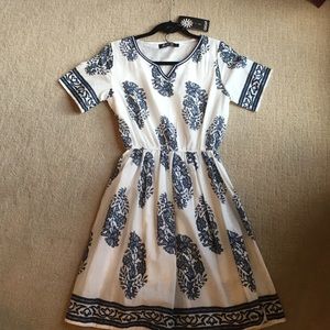 Navy pattern short sleeve dress