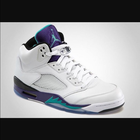 ISO these Jordan grape 5s
