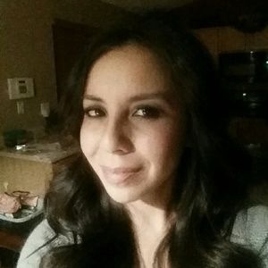 Meet your Posher, Candy