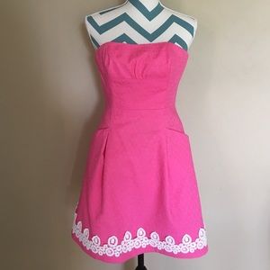 Lilly Pulitzer pink strapless dress in size 0.