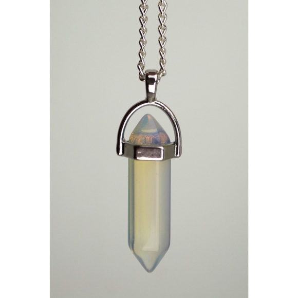 White Opal Boho Fashion Crystal Pendant Necklace