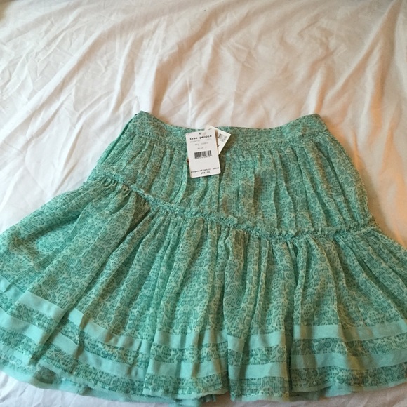 Free People flirty mini skirt size 2