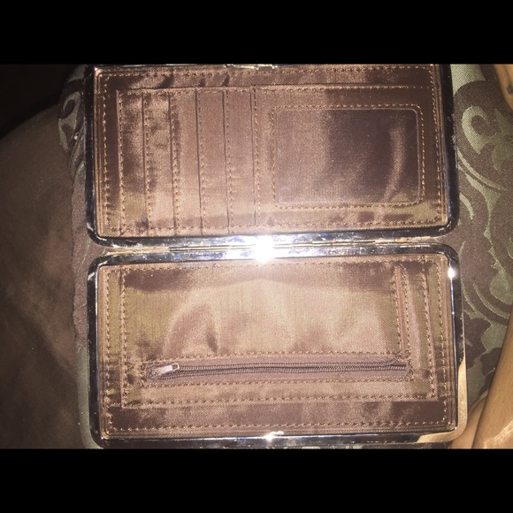 Wallet - Picture 2 of 2